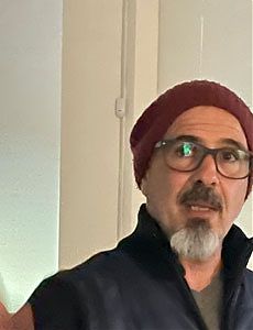 Nicos Synnos