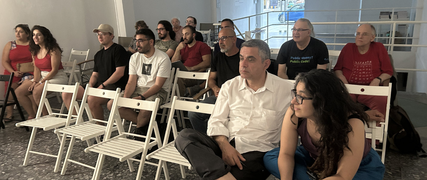 rethinking the presentation of generative artworks